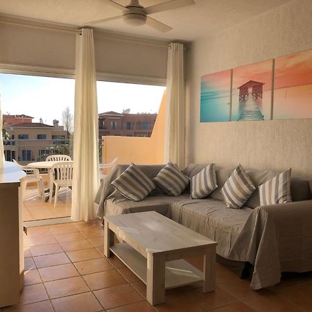 Limnaria Gardens - 1 Bedroom, Sunny Apartment With Stunning Pool Views Paphos Bagian luar foto